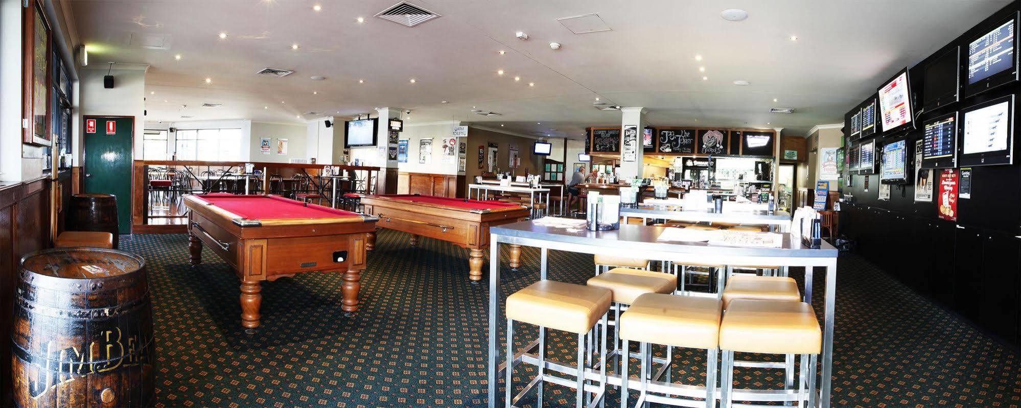 Meadowbrook Hotel Brisbane Loganlea Kültér fotó
